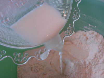 milk-flour-bowl