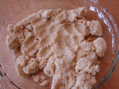 pie-crust-dough-pan